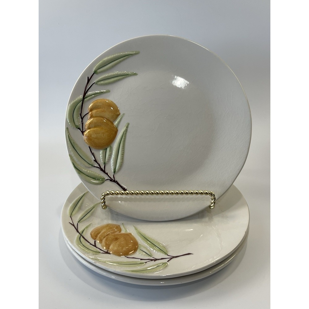 RC Real Ceramica Vintage Hand Painted Peach Plate with Relief   Portugal‎ 9.25"